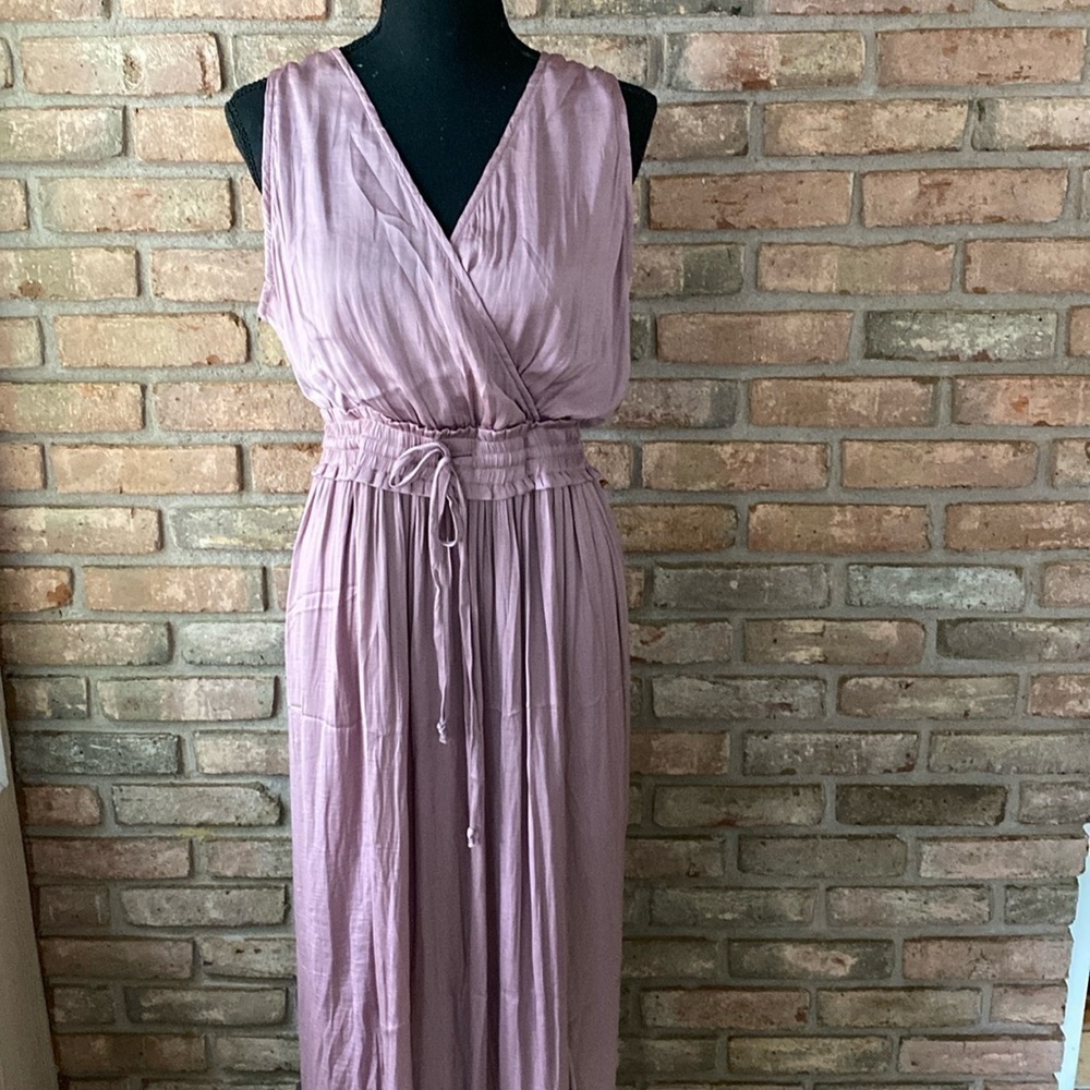 Hem & Thread Maxi Dress Medium NWT